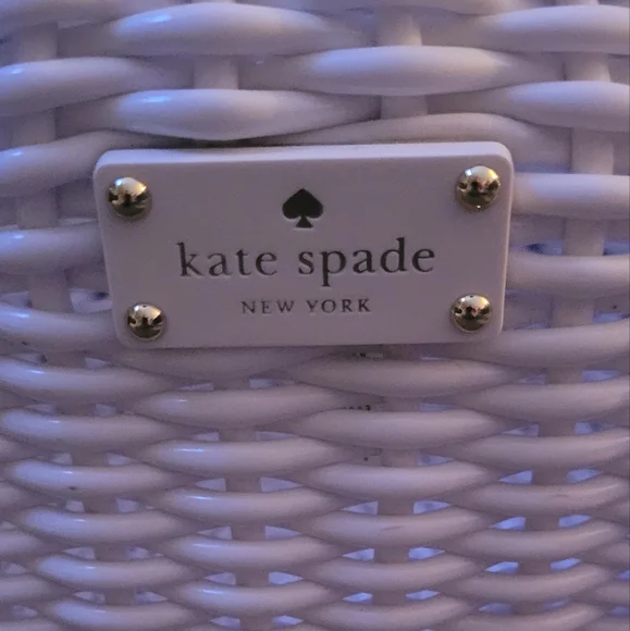 Kate Spade Elegant White Wicker Woven Bag! - Picture 2 of 6